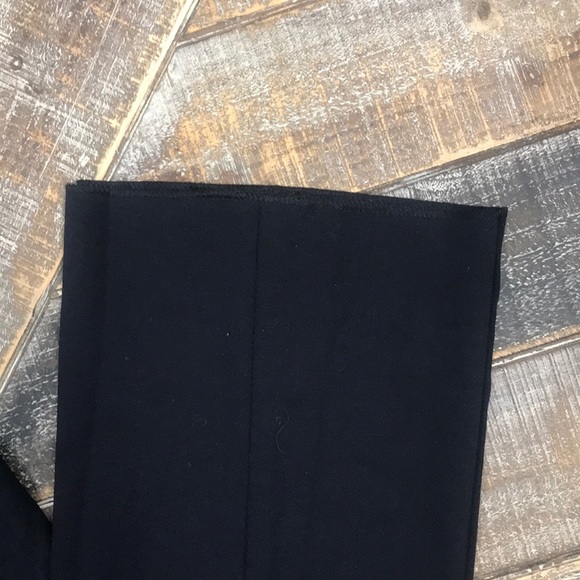 Lafayette 148 NWT wool blend slacks. Size 0P. - Picture 3 of 6